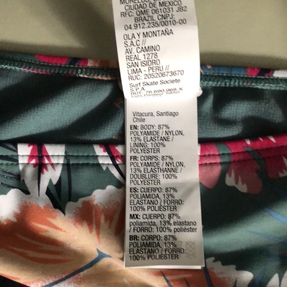 NWT ROXY swimsuit bottom size M to L - Picture 4 of 10